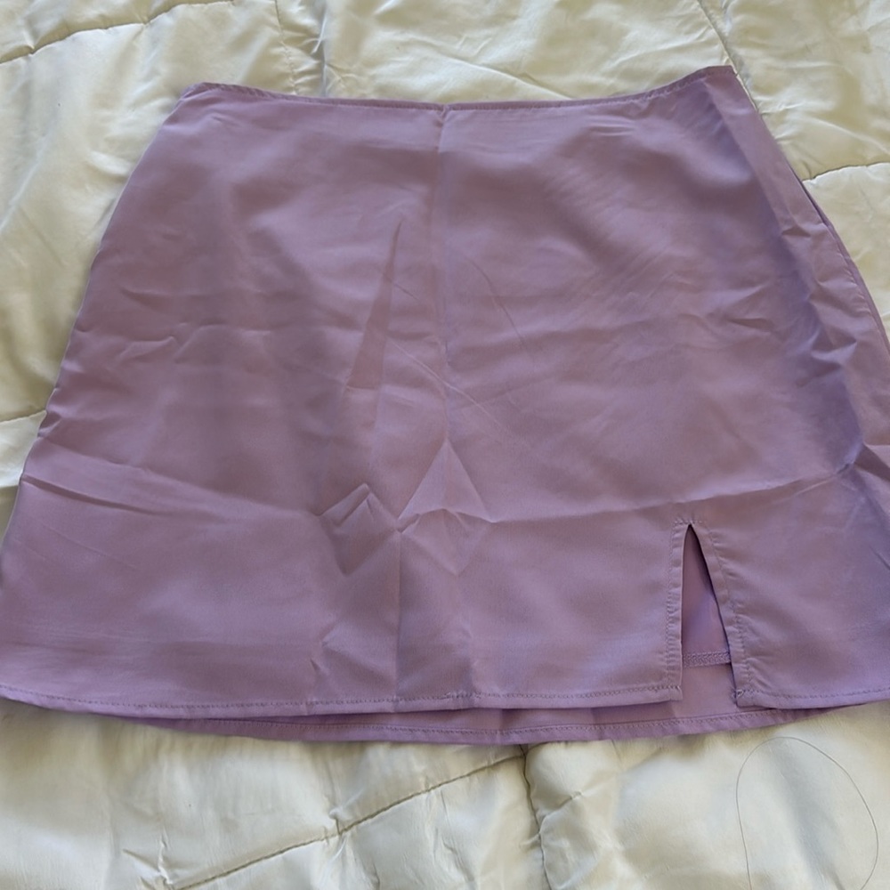 Short skirt